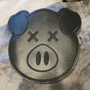 Jeffree Star x Shane Dawson Pig Purse. Bought during first launch. Never used